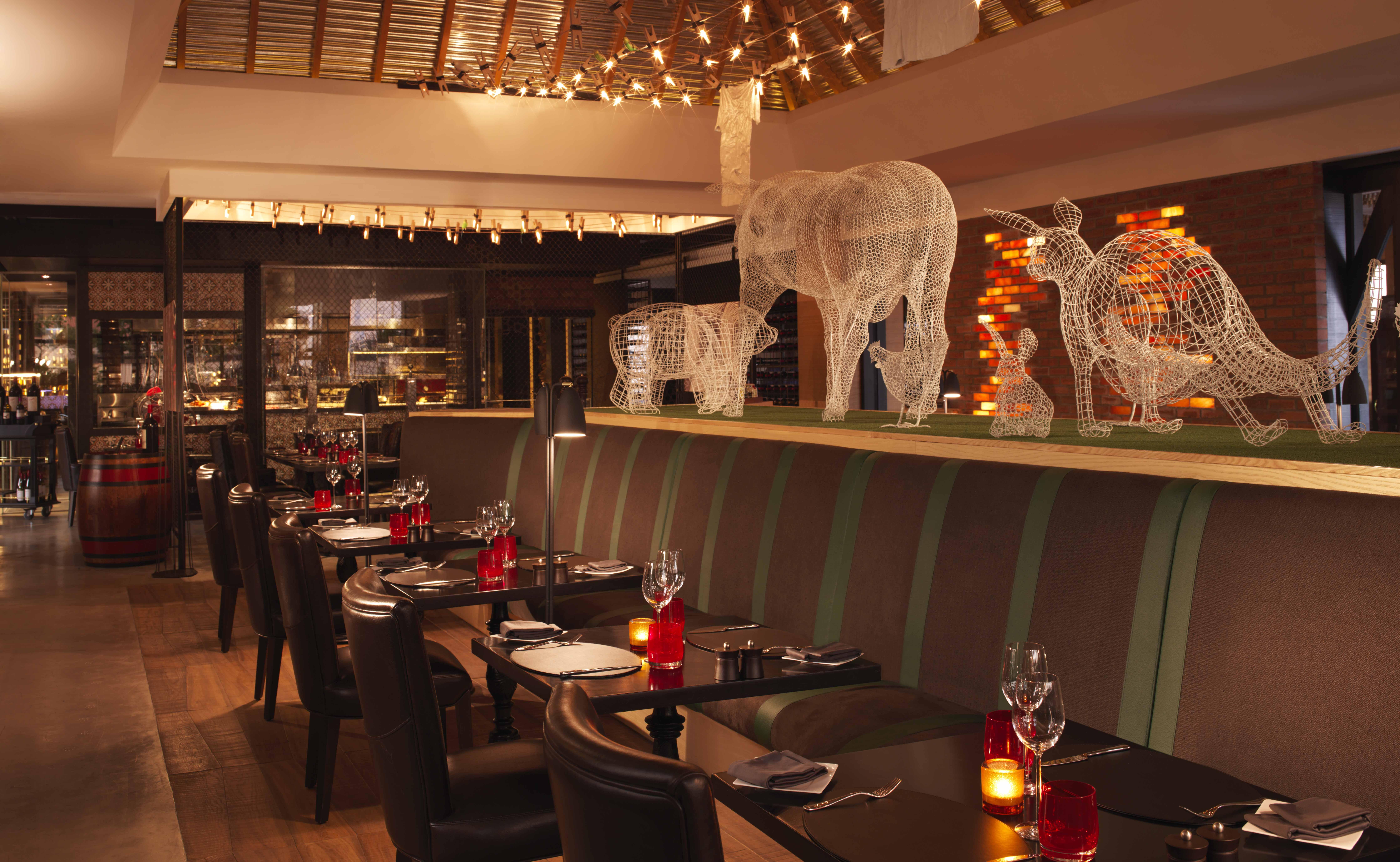 Anantara The Palm Dubai Resort Esterno foto Interior of the restaurant