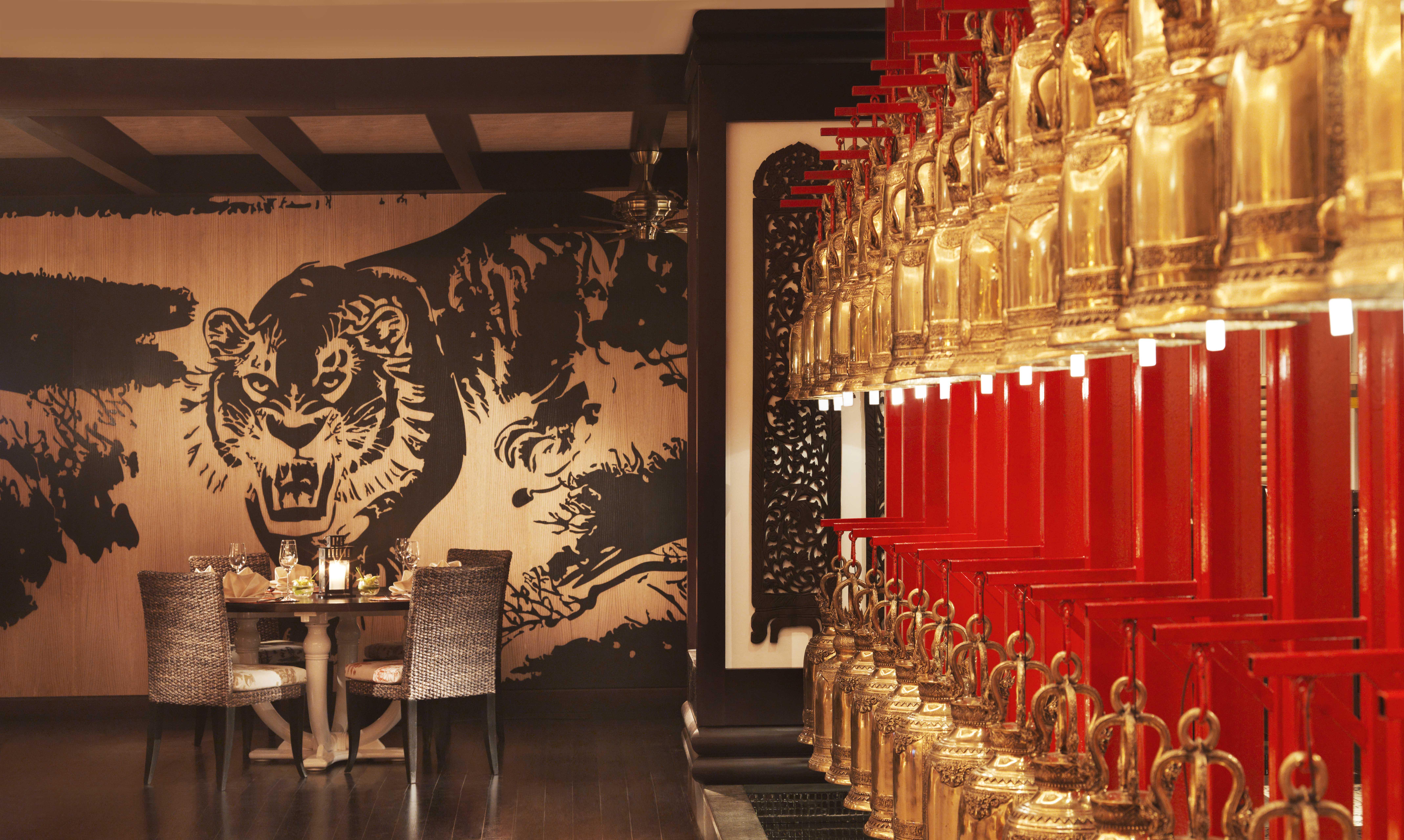 Anantara The Palm Dubai Resort Esterno foto Interior of Buddha-Bar London