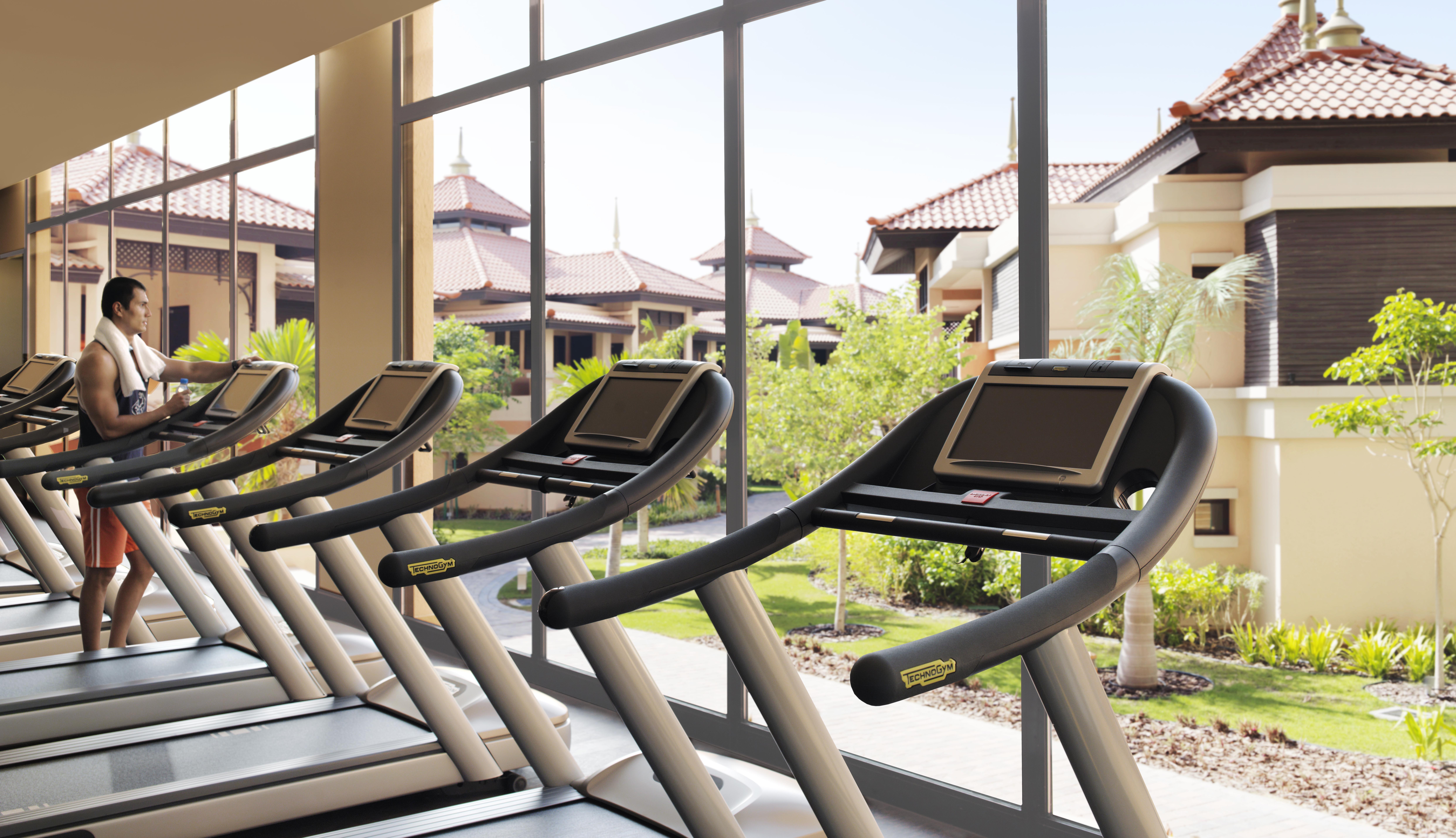 Anantara The Palm Dubai Resort Esterno foto The gym at the Westin Dubai